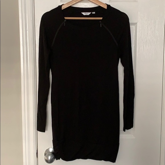 Black XS Nursing Tunic Top - Picture 1 of 6